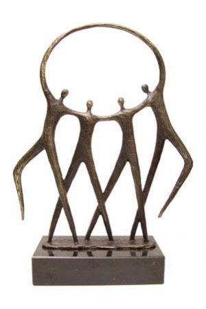 Sculpture en bronze "Esprit d'équipe".