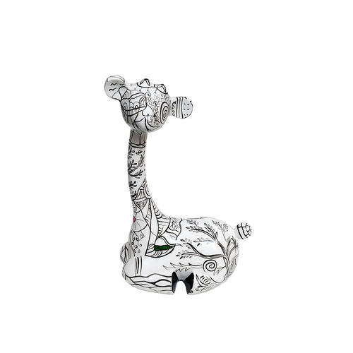 Deko-Objekt "Entspannende Giraffe" Zeichnung von Mia Coppola